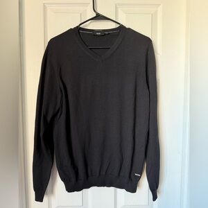 MENS HUGO BOSS  REGULAR-FIT V-NECK | SIZE M | 100% VIRGIN WOOL